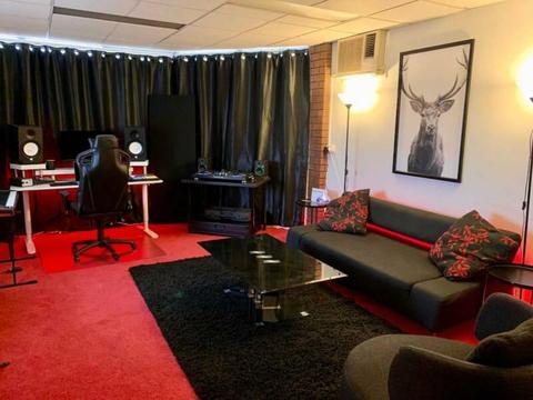 Music Studio for rent in Drummoyne