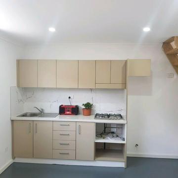 For rent 2 bedroom unit in arncliffe $480 p/w