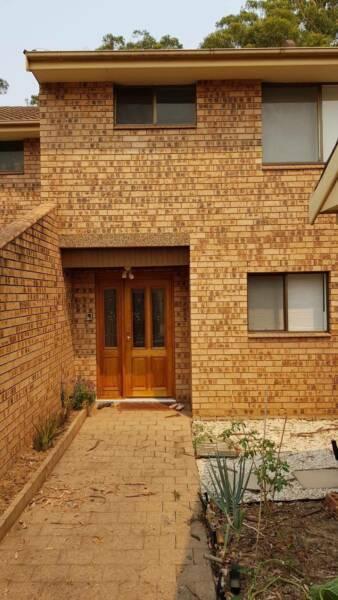 For Rent: 2 Bedroom Townhouse in Carlingford
