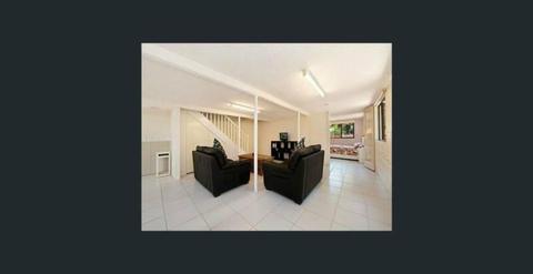 Self Contained Granny Flat - Palmwoods Area