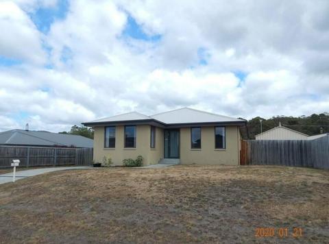 House for rent at Electrona Tasmania