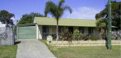 House For Rent Nearby Mandurah Train Station - 3 x 1