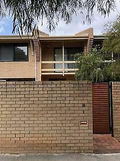 Very Tidy Townhouse to inspect/rent from 30.01.2020 NEDLANDS WA