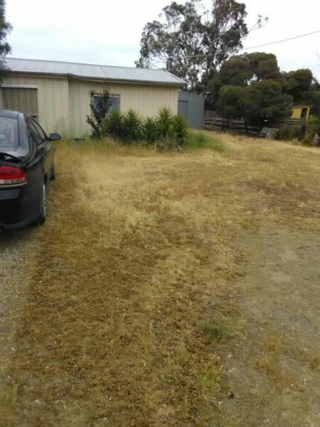 $90,000-Block of LAND , LG Shed , 1 bedroom shack. (country victoria)