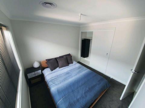 Room for rent in waterford rise estate Warragul