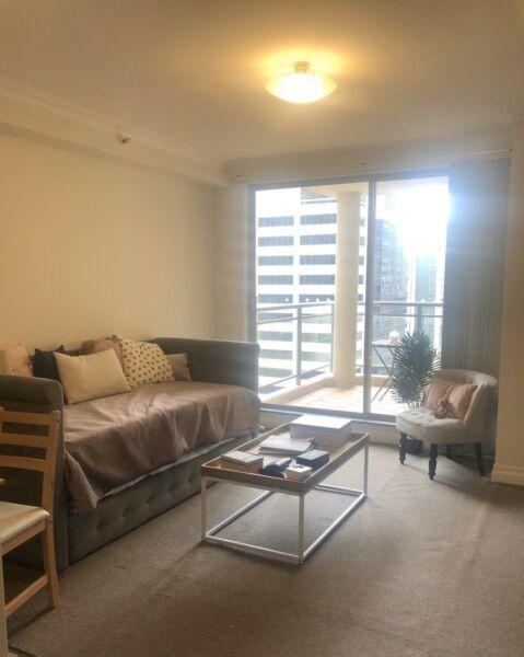 Great room in the center of CBD, fully furnished, secured building