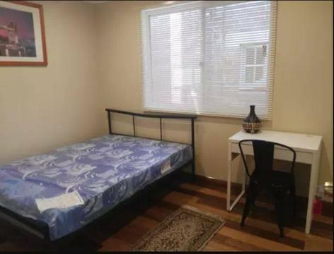 Large New Private Room Available Now! Bondi Junction