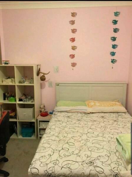 Fully furnished bedroom for 1 female close to Chatswood station