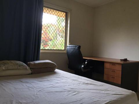 Nice room for rent at Kain Street, Coopers Plains