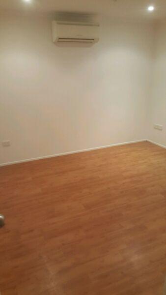 Room for rent- air con-close to shops