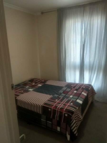 Room for rent, with double bed in Woodville South SA
