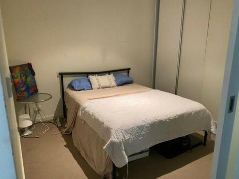 ROOM FOR 2 people in the CBD