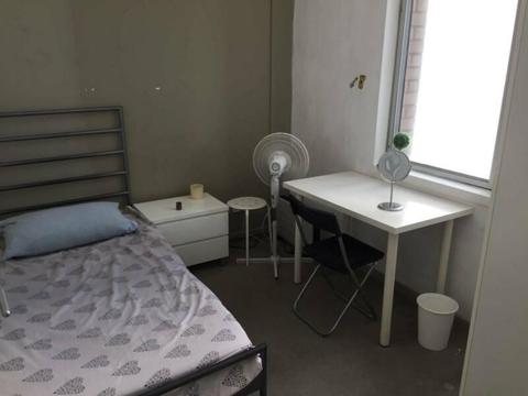 Room available in 270 King Street,230 per week all included