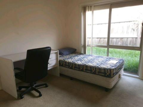 Room for rent in Clayton