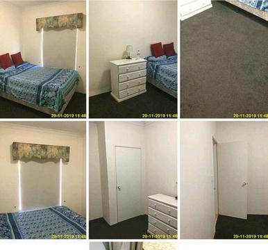 Double Room for female in Belmont, PERTH 100/ week all bills included