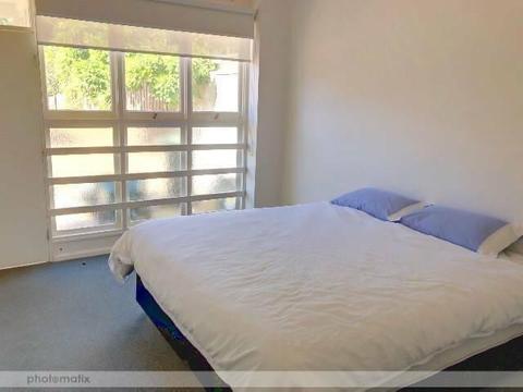 Immaculate two bedroom granny flat in leafy Hawthorn