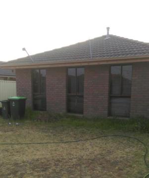 Rent: 3 Bedroom House. Altona Meadows area