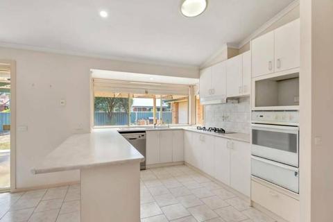 A great Family home in Wyndham Vale