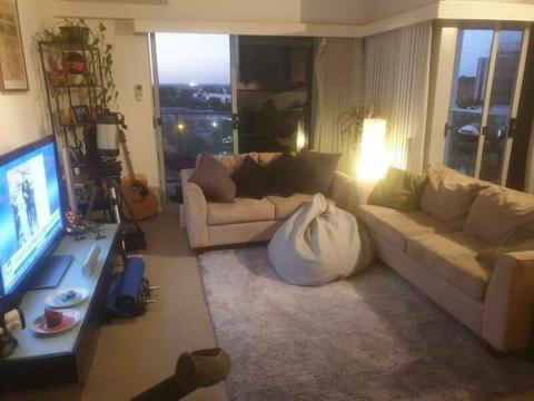 West Perth 1bdrm Apartment - Large Balcony, Carbay, internal laundry