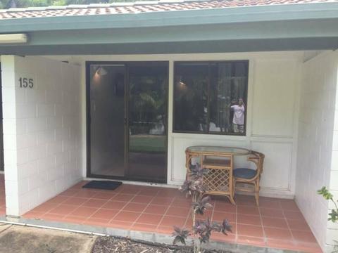 MAGNETIC ISLAND NELLY BAY STUDIO APARTMENT FREEHOLD FOR SALE