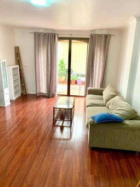 3 rooms for house share with kitchen and bathroom for exclusive tenan