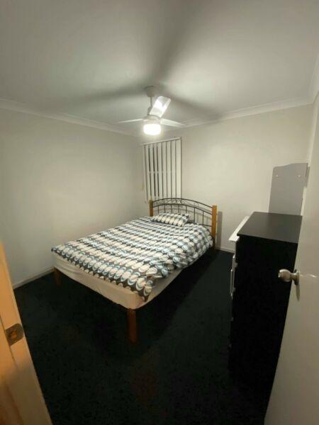 Room for Rent in East Brisbane