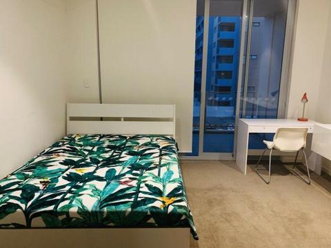 Second room available in Mascot