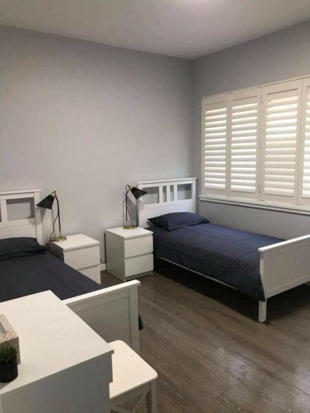 SINGLE ROOM & DOUBLE ROOM SHARE ACCOMMODATION IN MAROUBRA
