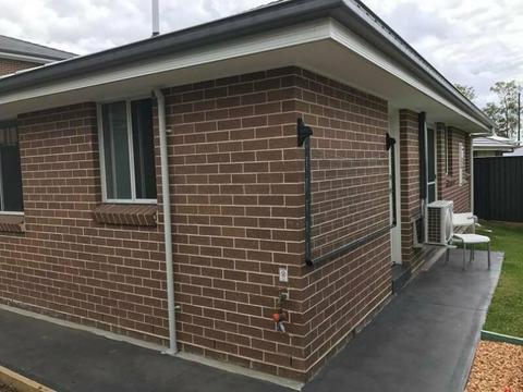Rooms for rent Norwest Business Park (Studio $220)