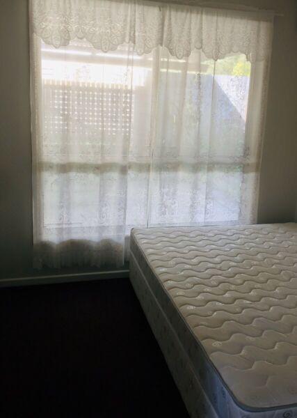 Room for rent - Buderim (All bills included)