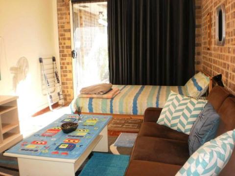 FULLY FURNISHED CONVERTED GARAGE INDOOR & OUTDOOR ACCESS