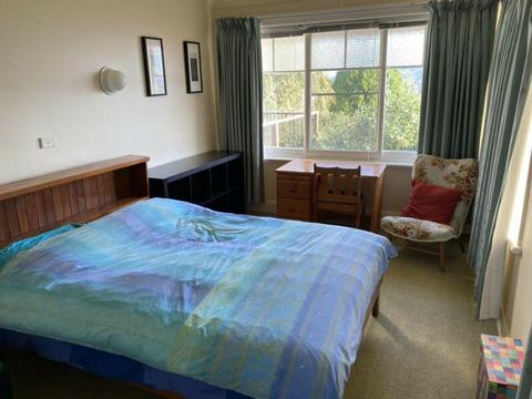 Lovely room to rent in beautiful house in New Town $300pw inc bills
