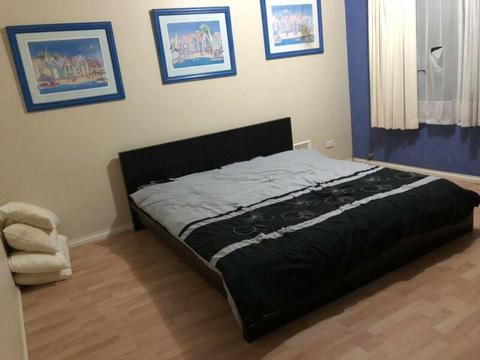 Joondalup city ROOM to Let