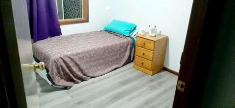 Single Room for Rent -short stay