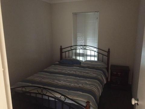 Room for rent in Melville - $180 inc all bills