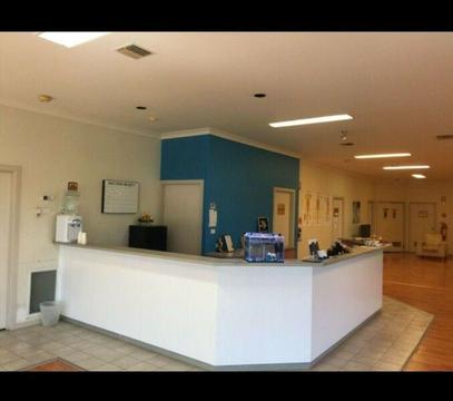 Fantastic Clinic Room For Rent!