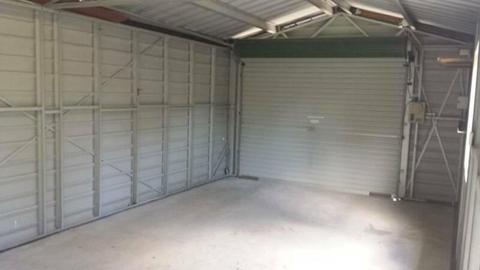 For Rent = Storage and/or Garage in the Budgewoi - $85 pw ONO