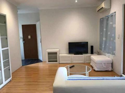 Newly renovated 3 bedrooms unit in Hurstville/Allawah Area