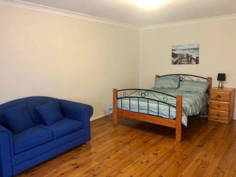 Furnished granny flat in Kingsford within walking distance to UNSW