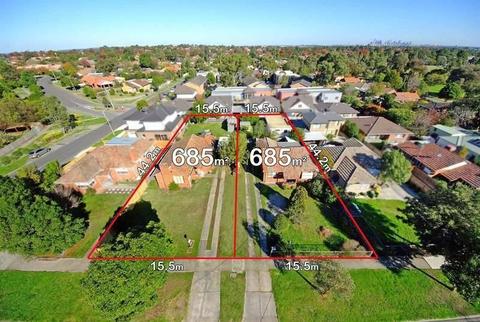 Prime Heidelberg Heights Location with Approved Plan & Permit on 1379m