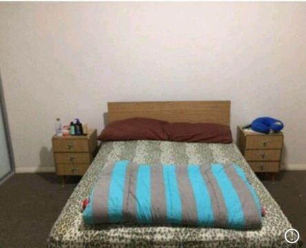Large bedroom located in between 2 busy train stations