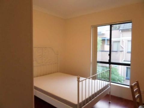 TWO BEDROOM MODERN, FULLY FURNISHED APARTMENT AUBURN, READY TO MOVE IN