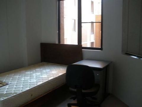 Affordable single room in Pyrmont, next to Darling Harbour and CBD