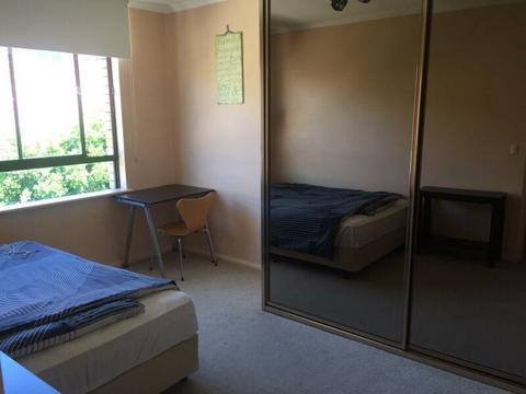 BIG CLEAN AND QUIET ROOM FOR RENT, RANDWICK, $300/w BILLS INCLUDED!