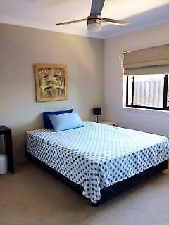 Room to Rent Bargara, Bundaberg Own LOUNGE, ENTRANCE, WALK 2 BEACH