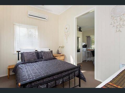 Sunnybank - Two rooms available for rent