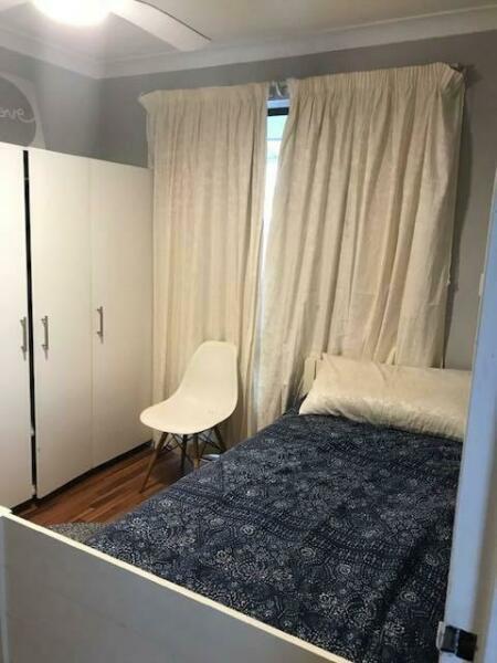 Room for rent with exchange services