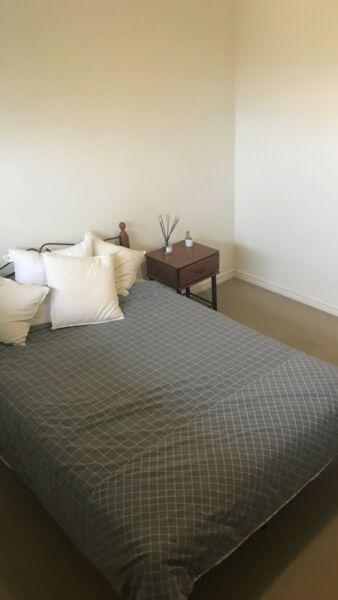 Double room north perth available !