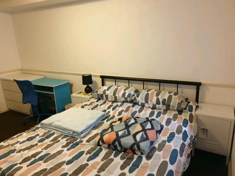 Masterroom in East Perth available from 4 March