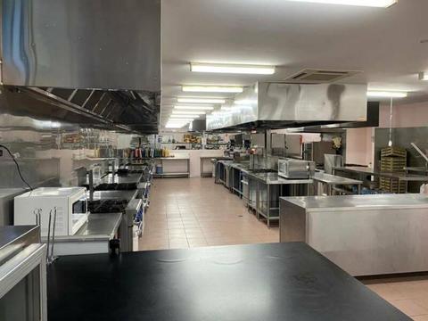 Commercial Kitchen for Rent/short term or long term lease